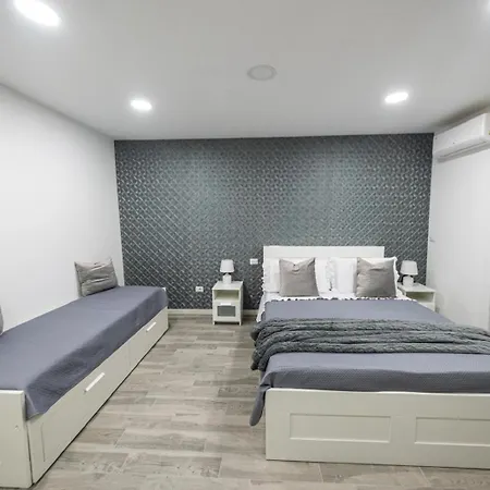 La Maison Di Leonie Apartamento Nápoles