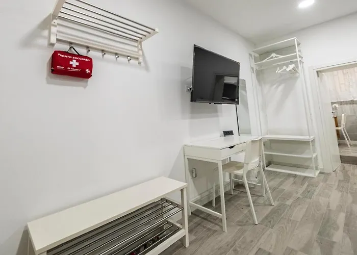 アパート La Maison Di Leonie ナポリ